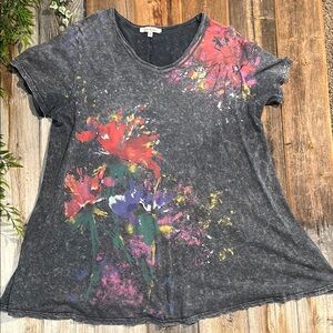 Jess & Jane Floral Graphic Women's Top XL